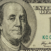 Dólar recua para R$ 5,01 e Ibovespa atinge novo recorde histórico com alta de 1,12%, impulsionados por fluxo estrangeiro e cenário global de maior apetite por risco.