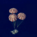 Missão Artemis II da NASA retorna com sucesso após dez dias, marcando avanço histórico na retomada das viagens tripuladas à Lua.