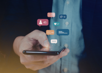 Brasil ainda não tem lei sobre herança digital. Projeto no Senado busca regulamentar bens virtuais e evitar conflitos judiciais.