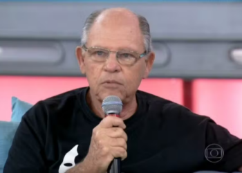 Silvio Matos morre aos 82 anos no Rio de Janeiro. Ator atuou em novelas da TV Globo, dublagens e projetos digitais, deixando legado na cultura brasileira.
