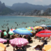 Brasil registra recorde de turistas estrangeiros no primeiro trimestre de 2026, com 3,7 milhões de visitantes e alta de 13% em março, segundo o Ministério do Turismo.