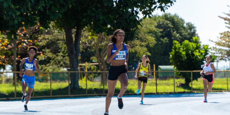 Jogos Escolares do Rio de Janeiro 2026 alcançam recorde com mais de 10 mil inscritos e novas modalidades, reforçando o esporte estudantil no estado.