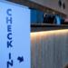 Estabelecimentos de hospedagem devem aderir à Ficha Nacional de Hóspedes Digital até 20 de abril. Sistema substitui check-in em papel e será obrigatório no Brasil.