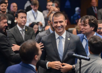 PDT acionou o STF para tentar anular a eleição da presidência da Alerj, alegando irregularidades no processo e contestando o uso do voto aberto na votação.