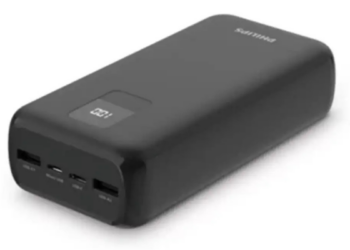 ANAC atualiza regras para transporte de power banks em aviões, com limites de capacidade, quantidade e restrições de uso durante voos.