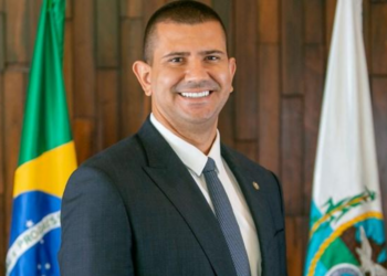 descrição: Alerj define novo presidente em momento turbulento no RJ.