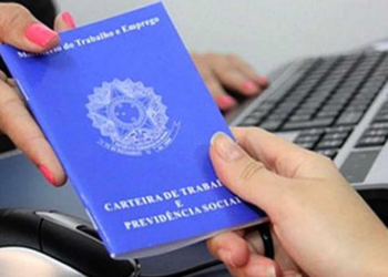 Jornada de 40 horas pode beneficiar trabalhadores.