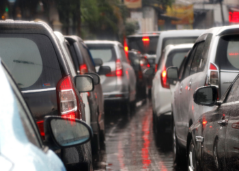 Estudo mostra que o cinto reduz em até 60% o risco de morte. PRF já flagrou mais de 164 mil infrações.