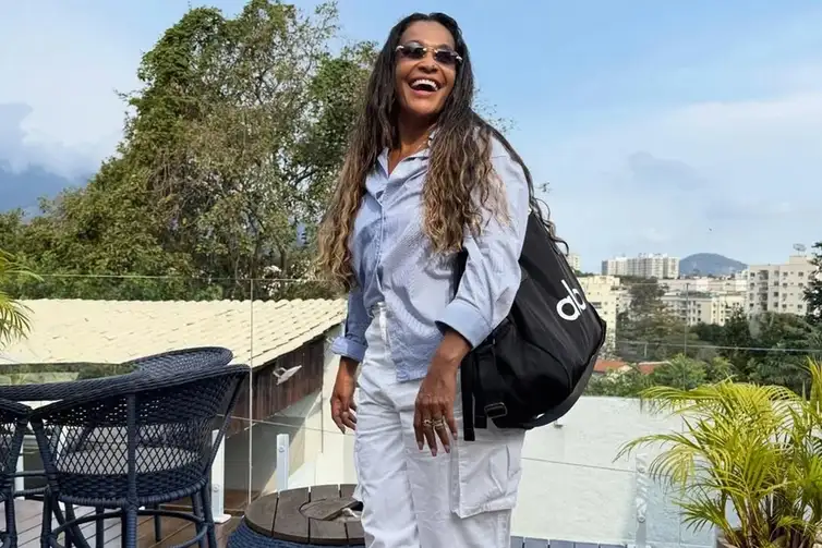 Oruam, mãe e irmão são alvo de operação contra lavagem de dinheiro, por Márcia Nepomuceno/Instagram