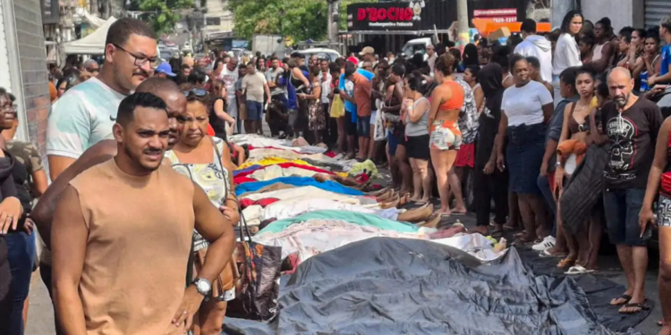 Ministério Público do Rio ouve familiares e avança investigação sobre a Operação Contenção de 2025, que terminou com 122 mortos na Penha e no Alemão.