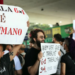 Conheça a origem do Dia do Trabalhador, celebrado em 1º de maio, e entenda seu significado histórico e atual nas relações de trabalho.
