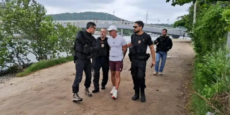 Justiça mantém prisão de Adilson Oliveira Coutinho Filho, o Adilsinho, em unidade federal de segurança máxima em Brasília após pedido do MPRJ em investigação sobre crime organizado.