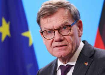 Alemanha propõe mudanças no sistema decisório da União Europeia e defende fim da unanimidade em temas de política externa e segurança.