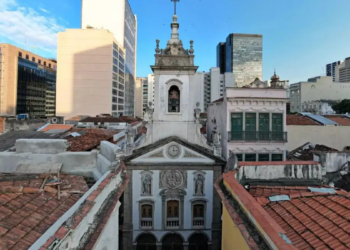 Iphan recupera e devolve peças históricas desaparecidas há quase quatro décadas à Igreja da Lapa dos Mercadores, no Rio de Janeiro.