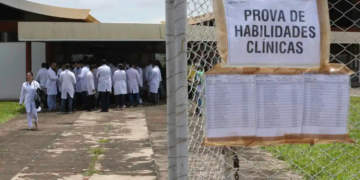 Candidatos do Revalida 2026 participam neste fim de semana da prova prática do exame. Avaliação é etapa decisiva para validação de diplomas médicos obtidos no exterior.