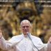 Vaticano cria comissão para estudar inteligência artificial e seus impactos éticos, sociais e humanos sob determinação do Papa Leão XIV.