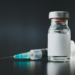 Médicos recomendam atualização vacinal antes da Copa de 2026. Evento com circulação global aumenta risco de doenças como sarampo e influenza.