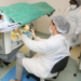 Governo do Rio de Janeiro fortalece adesão ao programa “Agora Tem Especialistas”, que amplia atendimentos no SUS e busca reduzir filas por consultas, exames e cirurgias.