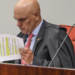 STF pressiona governo federal para avançar na extradição de Carla Zambelli, presa na Itália. Ex-deputada pode cumprir pena no Brasil após condenações.