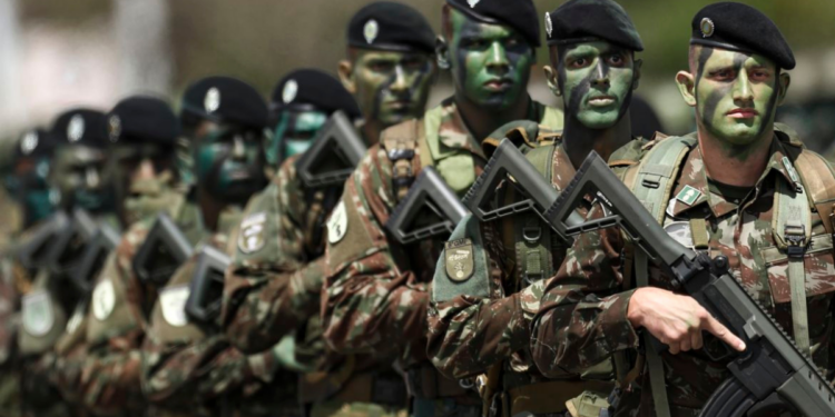 Alistamento militar 2026 já está aberto e segue até 30 de junho. Processo obrigatório para homens e voluntário para mulheres pode ser feito no Gov.br.