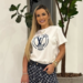 Deolane Bezerra é transferida para presídio em Tupi Paulista após prisão em operação que investiga lavagem de dinheiro ligada ao PCC.