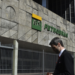 Petrobras orienta atualização de dados de gênero e raça em sistema interno para fortalecer políticas de diversidade e inclusão na empresa.