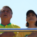 Jair Bolsonaro resiste à candidatura presidencial de Michelle Bolsonaro em 2026 e mantém Flávio Bolsonaro como principal aposta política do grupo, segundo aliados.