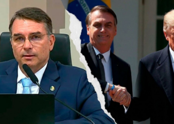 Flávio Bolsonaro esteve na Casa Branca e se reuniu com Donald Trump no Salão Oval. Senador afirma ter recebido uma “challenge coin” e comentou diálogo sobre Jair Bolsonaro durante o encontro.