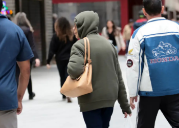 Capital paulista enfrenta a madrugada mais fria de 2026, com 3,1°C em Marsilac. Defesa Civil alerta para continuidade do frio nos próximos dias.