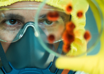 OMS destaca que o combate ao surto de ebola na República Democrática do Congo depende do fortalecimento dos sistemas de saúde e da ampliação do apoio internacional.