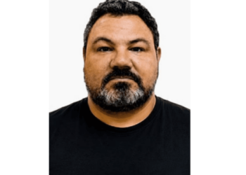 Novas declarações de consultor investigado pela Polícia Federal podem ampliar apuração sobre investimentos bilionários do RioPrevidência no extinto Banco Master. Caso envolve possíveis influências nas decisões do fundo.