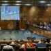 No julgamento do caso Henry Borel, médica afirma que menino chegou sem sinais vitais ao hospital. Defesa de Jairinho consegue mudar ordem dos interrogatórios.
