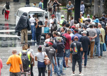 Levantamento da UFMG aponta que o Brasil já registra quase 390 mil pessoas em situação de rua. Região Sudeste concentra a maior parte da população vulnerável do país.