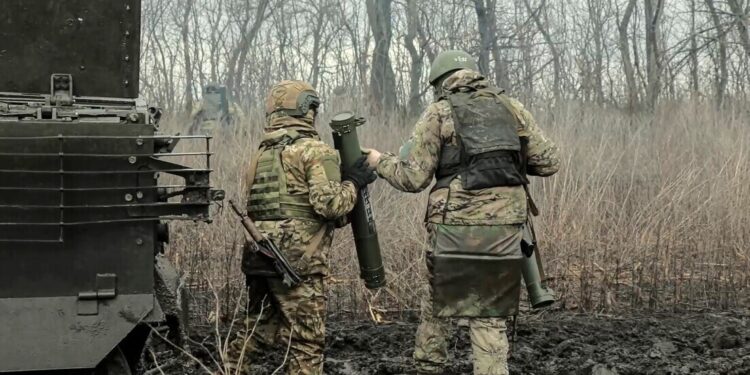Rússia afirma ter destruído mais de 110 antenas Starlink utilizadas por tropas ucranianas durante operações realizadas em maio, com o objetivo de comprometer sistemas de comunicação no campo de batalha.