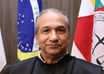 CNJ instaura processo administrativo disciplinar contra o desembargador Magid Nauef Láuar, do TJMG, após decisão polêmica e denúncias de supostas condutas sexuais.