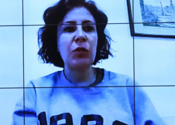 Justiça italiana negou a extradição de Carla Zambelli ao Brasil e citou dúvidas sobre garantias de defesa e imparcialidade no processo julgado pelo STF.