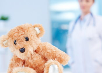 Conheça sinais de alerta da cardiopatia congênita em bebês e crianças e entenda a importância do diagnóstico precoce.