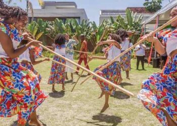O Quilombo Urbano Mineiro Pau, em Santa Cruz, na Zona Oeste do Rio, realiza nesta segunda-feira (29) a tradicional Fogueira de Xangô.