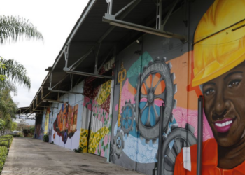 Belém inaugura o Mubenco, museu a céu aberto no bairro Benguí, com murais de artistas do Pará e Maranhão que celebram a cultura amazônica e a arte urbana.