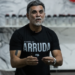 Ricardo Rocha, ex-zagueiro da Seleção Brasileira e campeão da Copa de 1994, foi detido no Aeroporto do Galeão por mandado de prisão relacionado a dívida de pensão alimentícia.