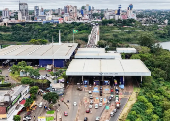 Governo brasileiro oficializa acordo de cooperação policial com Argentina, Paraguai e Uruguai para reforçar combate ao crime organizado nas fronteiras.