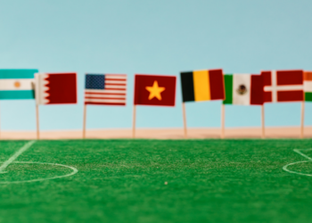 Copa do Mundo de 2026 segue nesta sexta-feira com jogos dos grupos B e D. Canadá, Estados Unidos e Paraguai estão entre as seleções em campo.