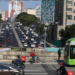 Projeto da UFRJ utiliza tecnologia, análise de dados e participação popular para criar soluções de mobilidade urbana no Rio de Janeiro. Estudo busca reduzir acidentes e melhorar o transporte público.