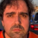 Brasileiro suspeito de ligação com PCC e CV é preso nos EUA após perseguição policial na Carolina do Norte. Caso envolve alerta da Interpol e investigação internacional.