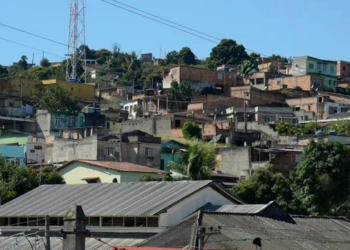 Nova estação de tratamento de esgoto na Baixada Fluminense beneficiará cerca de 270 mil pessoas e reduzirá a poluição na Bacia do Guandu.