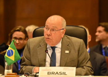 Brasil anuncia proposta para aumentar a contribuição ao Focem para US$ 100 milhões por ano. Medida será apresentada na Cúpula do Mercosul e busca fortalecer projetos de integração regional.