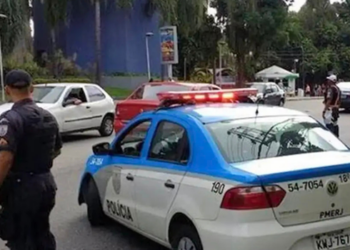 Sargento da Polícia Militar morreu durante operação em Rocha Miranda, na Zona Norte do Rio. Com o caso, chega a 18 o número de PMs mortos a tiros em 2026.