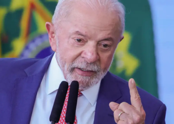 Governo federal avalia impactos econômicos e jurídicos da possível classificação do PCC e do Comando Vermelho como organizações terroristas pelos Estados Unidos e alerta para efeitos no sistema financeiro brasileiro.