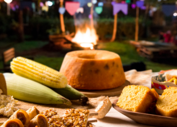 Festas juninas movimentam cidades de todo o Brasil durante o mês de junho, preservando tradições culturais, impulsionando o turismo e fortalecendo a economia local.