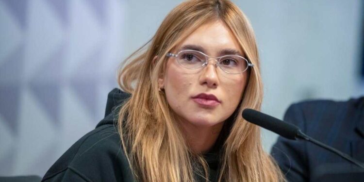 MPDFT processa Virginia Fonseca e Blaze e pede indenização mínima de R$ 120 milhões por suposta publicidade irregular de bets.